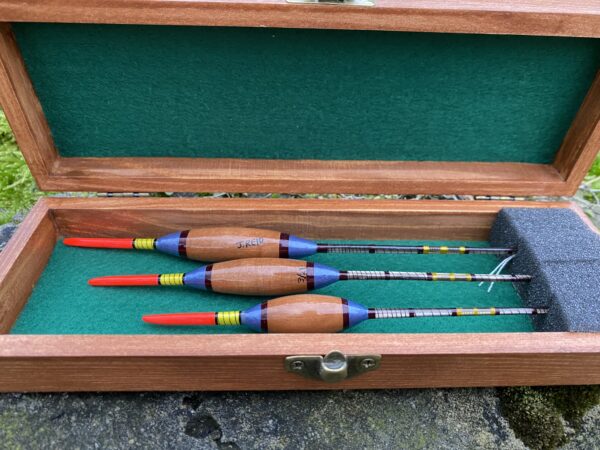 A presentation box set of 3 vintage style tradition Avon (Topper) fishing floats. - Image 2