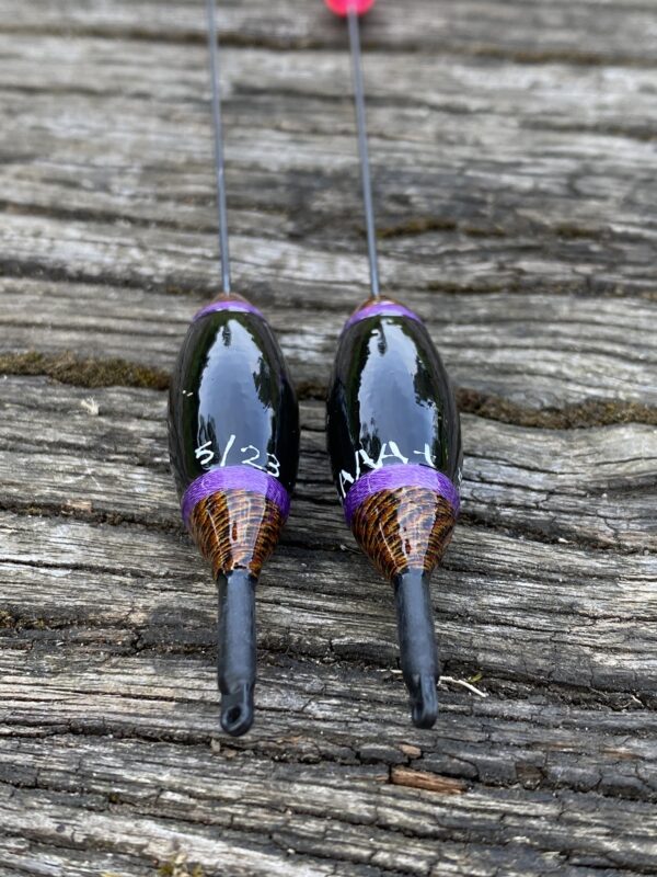 A pair of traditional style carbon stem drift beater floats. - Image 5