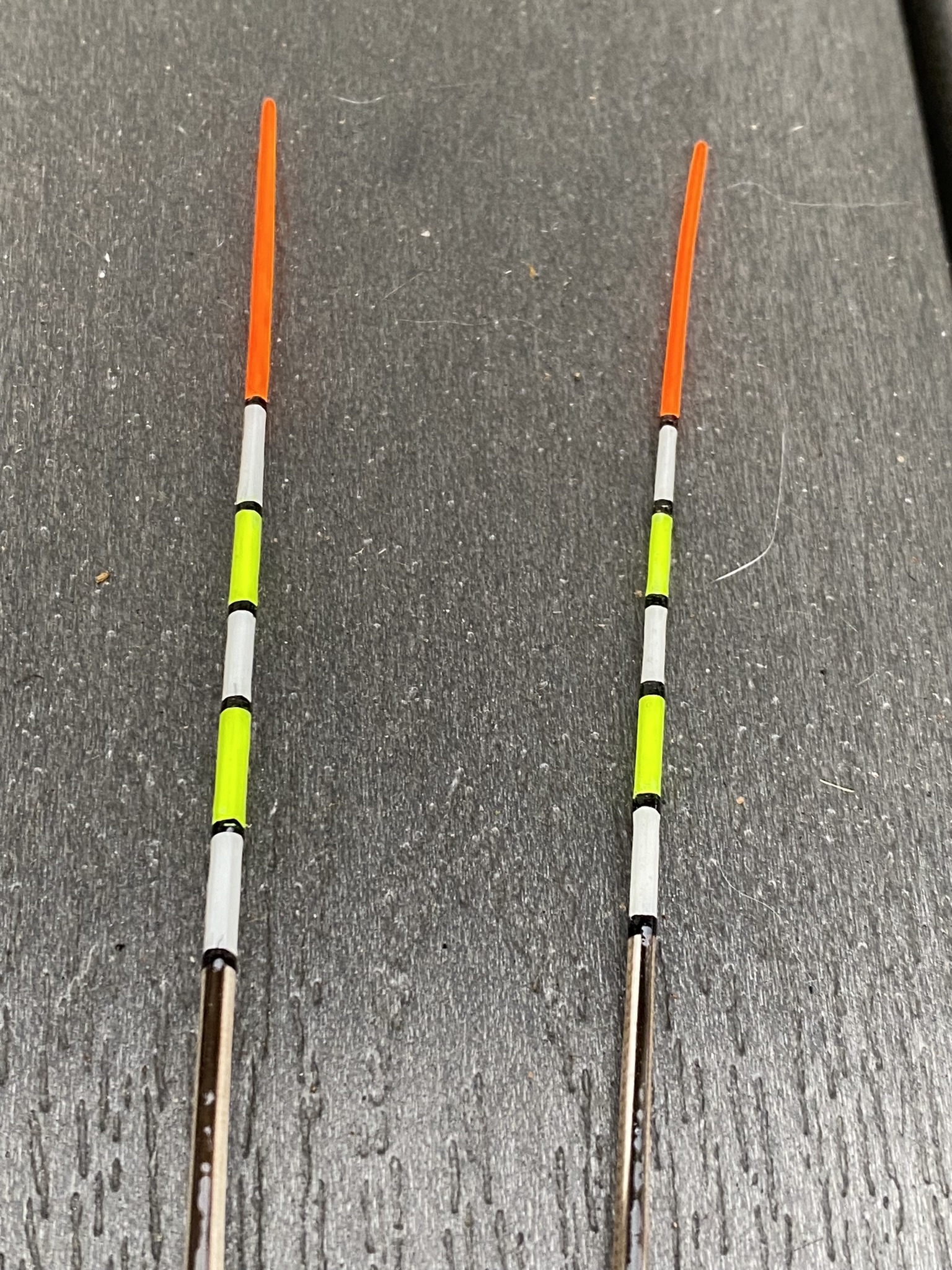 A pair of traditional style crow quill bodied antenna float. - Image 9