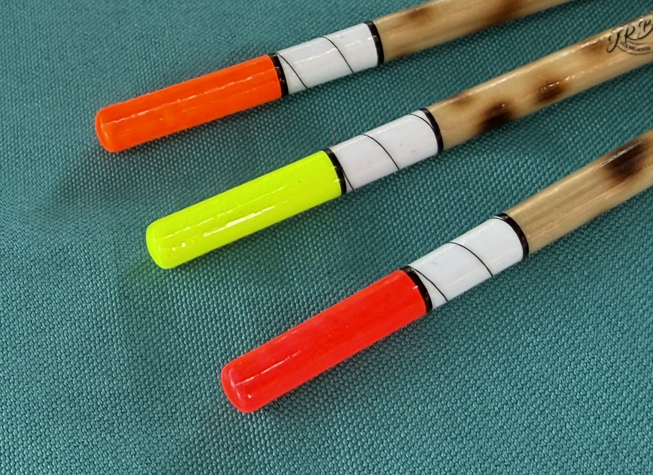 A Set of three traditional style Loaded Scorched Reed Wagler floats - Image 8